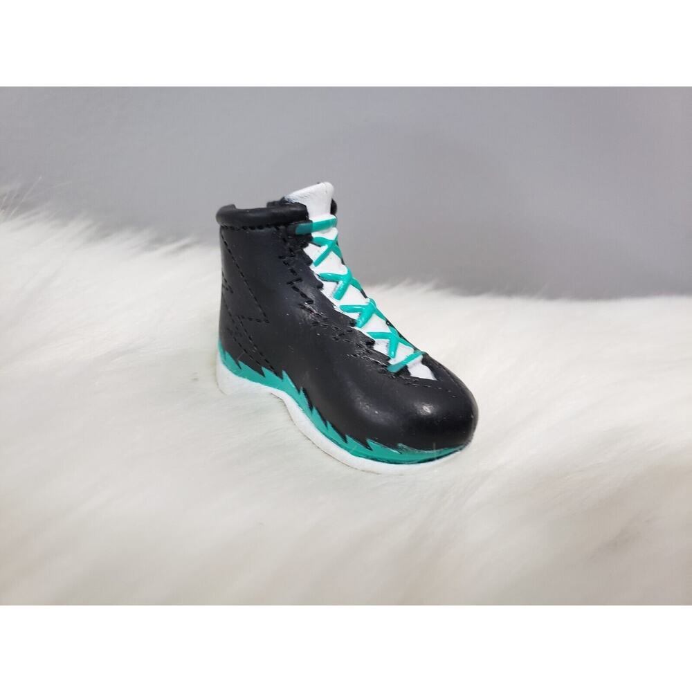 Gil Webber Monster High Doll Single Left Shoe Sneaker Dance Class
